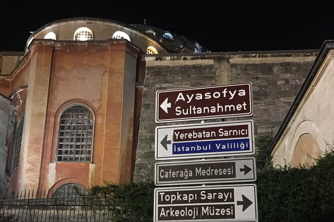 Private Istanbul Old City Walking Tour - Walking Through History: An Honest Look at the Tour
