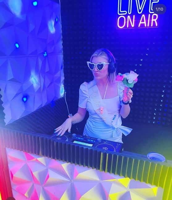 Private Karaoke Room hire (up to 30 guests) - Key Points / Takeaways