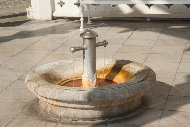 Private Karlovy Vary trip from Prague with glassworks All-Incl. - Logistics, Price, and What It Means for You