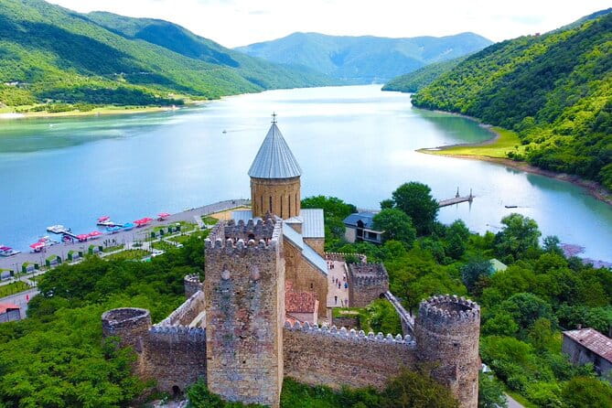 Private Kazbegi and Gudauri Mountain Tour - Stepping Back in Time: Ananuri Fortress
