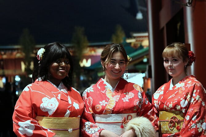 Private Kimono Photo Shooting Tour at Asakusa by Local Japanese - Professional Photography Session