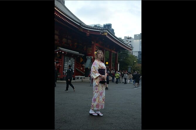 Private Kimono Photo Shooting Tour at Asakusa by Local Japanese - Meeting Point and Logistics