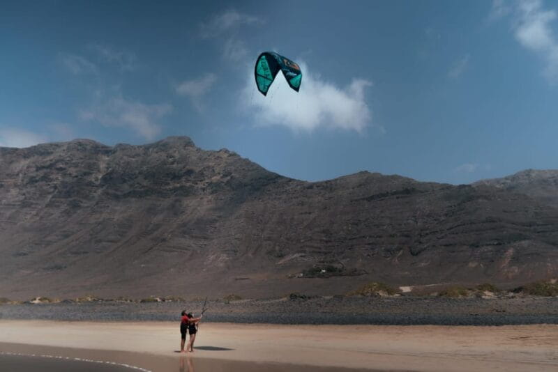 PRIVATE KITESURF LESSONS - The Value of a Private Kitesurf Lesson in the Canary Islands