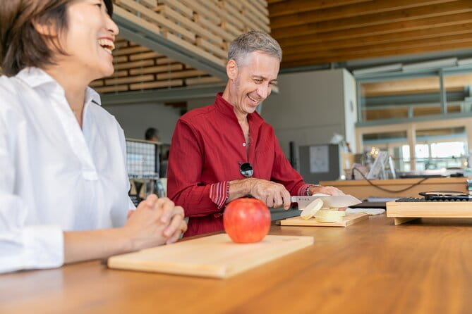 Private Knife Purchasing Tour in Seki Gifu - Accessibility Information