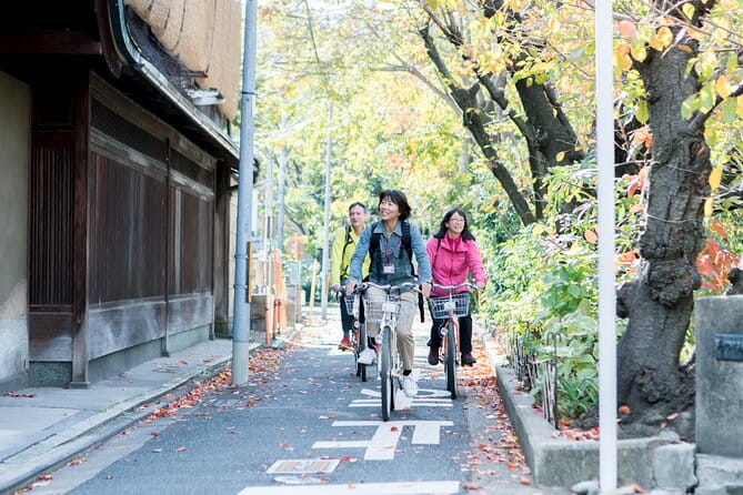 Private Kyoto Back Street Cycling Tour W. Eng-Speaking Guide - Key Points
