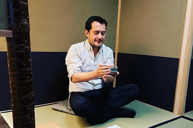 Private Kyoto Tea Ceremony Experience by Tea Master at Local Home - Meeting Details