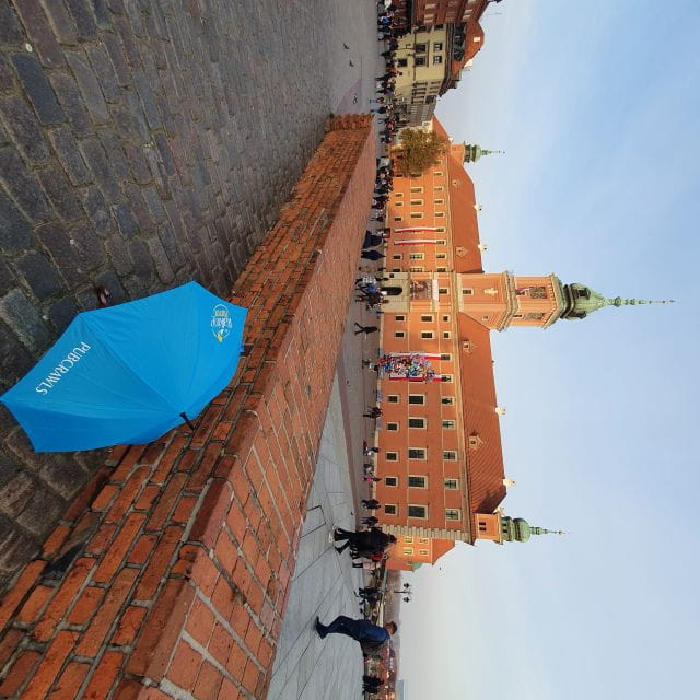 Private Legendary Warsaw Walking Tour - Discovering Warsaw’s Heart: A Detailed Walkthrough of the Private Legendary Warsaw Tour