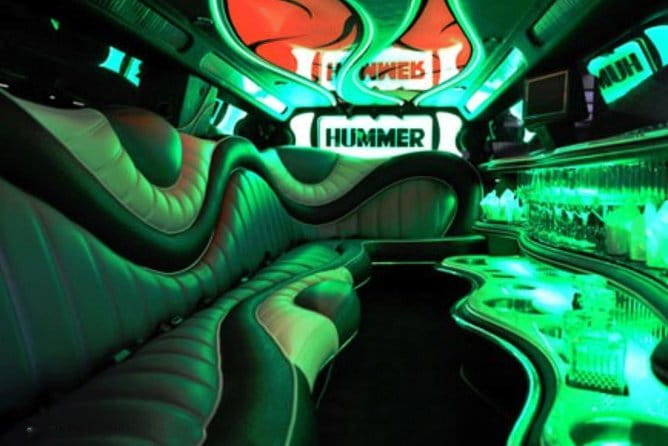 Private Limo Service: Airport Transfer from Chopin WAW - Key points / Takeaways