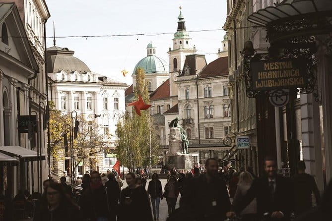 Private Ljubljana and Postojna Cave Tour from Zagreb - FAQ