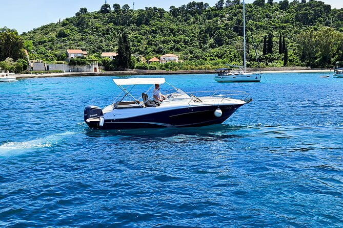 Private Local Guided Speedboat Tour in Dubrovnik Archipelago - Discovering the Dubrovnik Speedboat Tour: An In-Depth Look