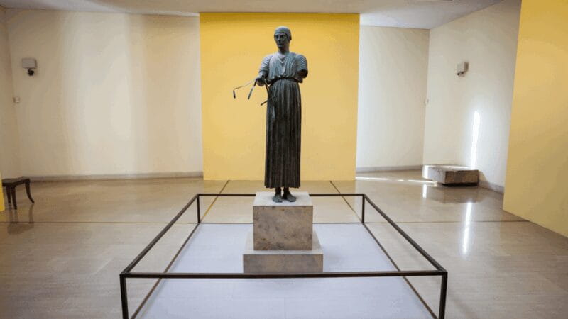 Private Luxury Tour: Delphi, Itea & the Charm of Galaxidi - Key points / Takeaways