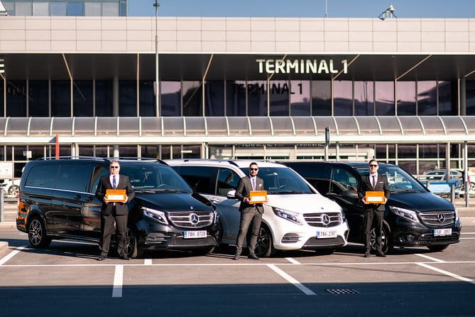 Private Luxury Transfer to Cesky Krumlov from Prague - FAQ