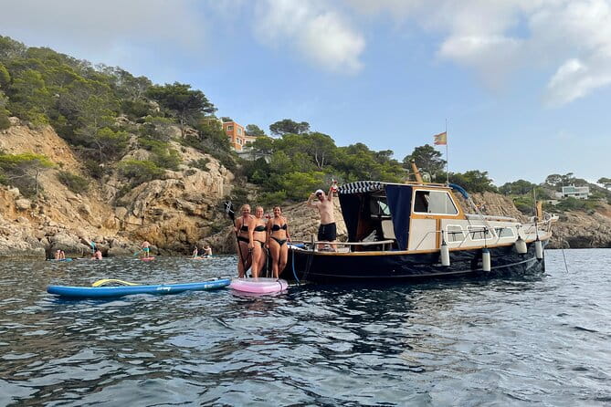 Private Mediterranean classic boat with Paddle boards+Snorkelling - Key points / Takeaways