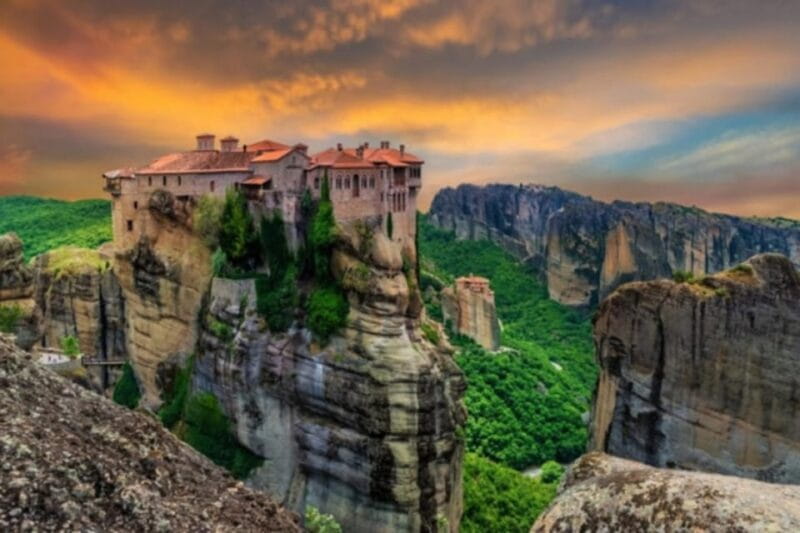 Private Meteora Monasteries Tour from Thessaloniki! - Key Points / Takeaways