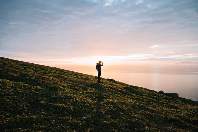 Private Midnight Tour To Gimsøya - FAQ
