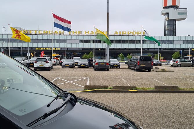 Private Minivan Transfer from Rotterdam - Who Will Love This Service?