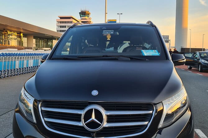 Private Minivan transfer to Rotterdam - Key Points