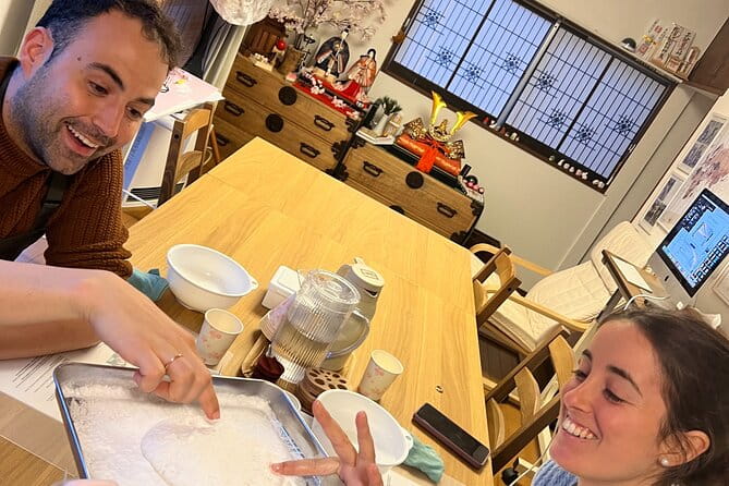Private Mochi Sweets Making Class Near Shibuya Area - Preparing for the Class