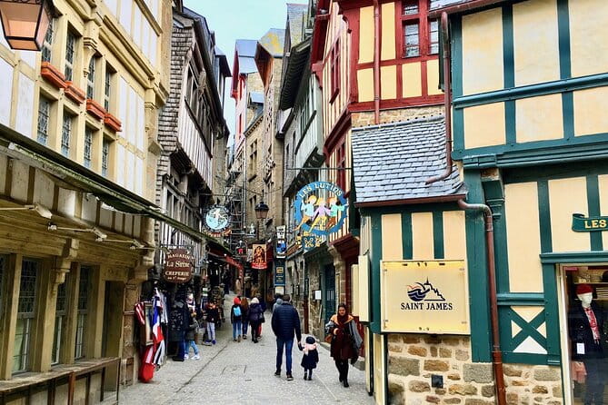 Private Mont Saint-Michel Trip by Mercedes from Paris with Lunch - Returning to Paris: Long but Worthwhile