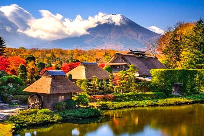 Private Mount Fuji Sightseeing Day Trip With Guide - Pickup Information