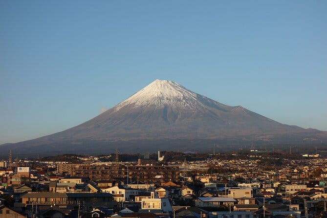 Private Mount Fuji Tour - up to 9 Travelers - Pickup and Meeting Details