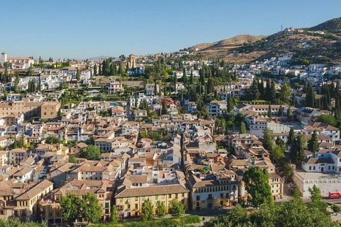 Private Multiday: Cordoba,Granada, Alhambra & Seville from Malaga - Who Is This Tour Best Suited For?