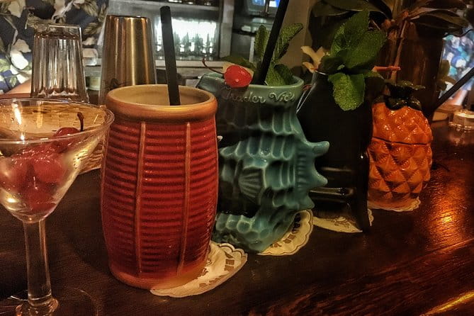 PRIVATE Munich Perfect Night Out Dining and Cocktail Tour - Customizable - FAQ – Everything You Want to Know