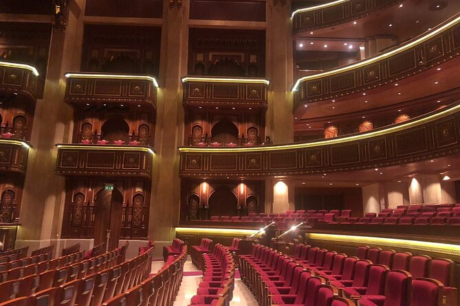 Private Muscat City Tour - Full Day Tour - Tour Guide Qualifications