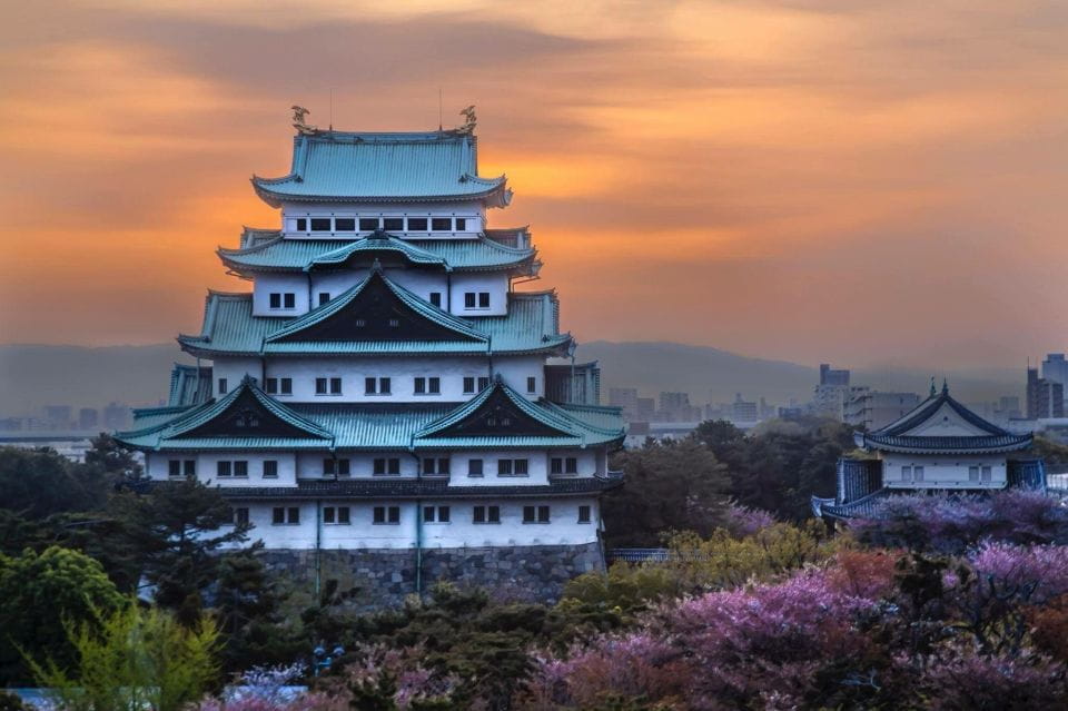 Private Nagoya Tour With Expert English Guide & Hotel Pickup - Transportation and Accessibility