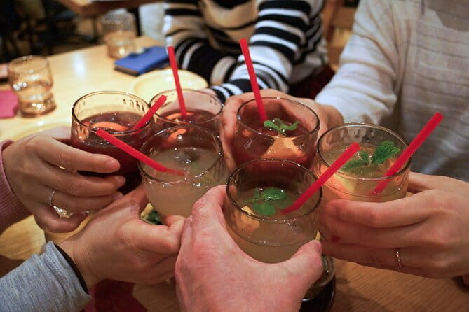 Private Night Tour In Hidden Bars of Shinjuku - Meeting and Pickup Information