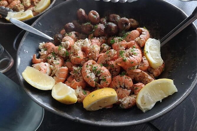 Private Northern Lights Adventure With Lobster Dinner - Why This Tour Offers Great Value