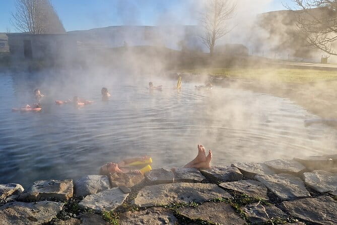 Private Northern Lights Adventure With Secret Lagoon and Dinner - The Joy of a Private Northern Lights Tour