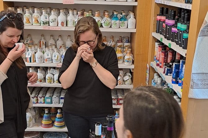 Private Oil Tasting Experience in Monopoli - Who Should Consider This Experience?