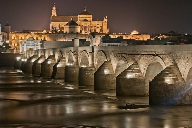 Private Old Cordoba walking tour and Mosque-Cathedral - Price and Practical Tips