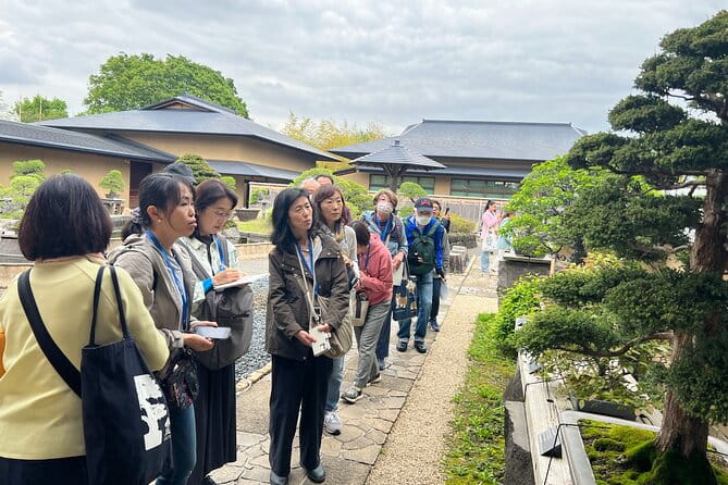 Private Omiya Bonsai Village Tour With Licensed Guide - Pricing and Group Size Variations