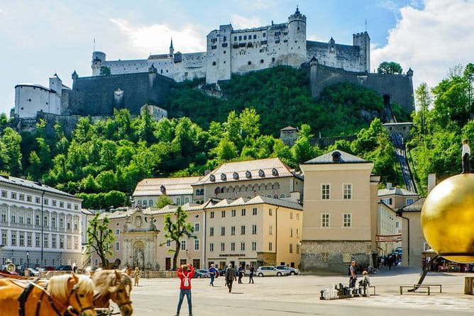 Private one way Sightseeing Transfer From Salzburg To Prague Via Cesky Krumlov - Frequently Asked Questions