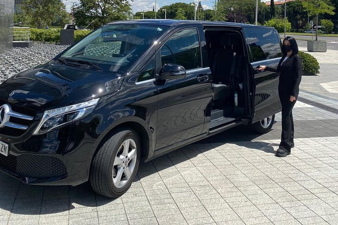 Private one way Tranfer from/to Rome to/from Civitavecchia - Comfortable, Private Transportation for a Stress-Free Journey