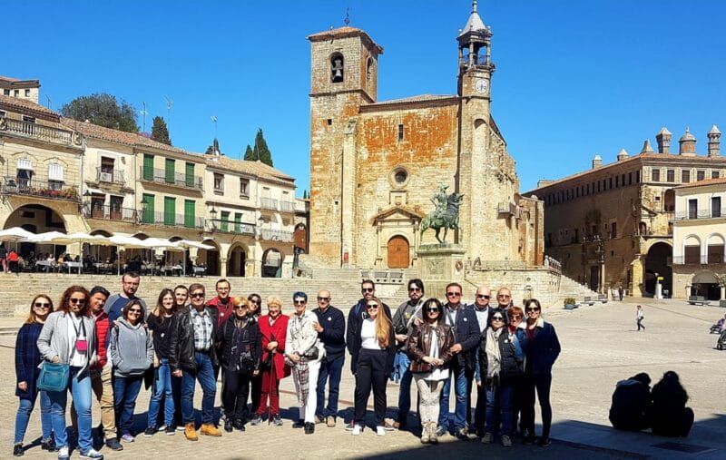 Private or group guided visit in Trujillo - Noble Houses and Religious Heritage
