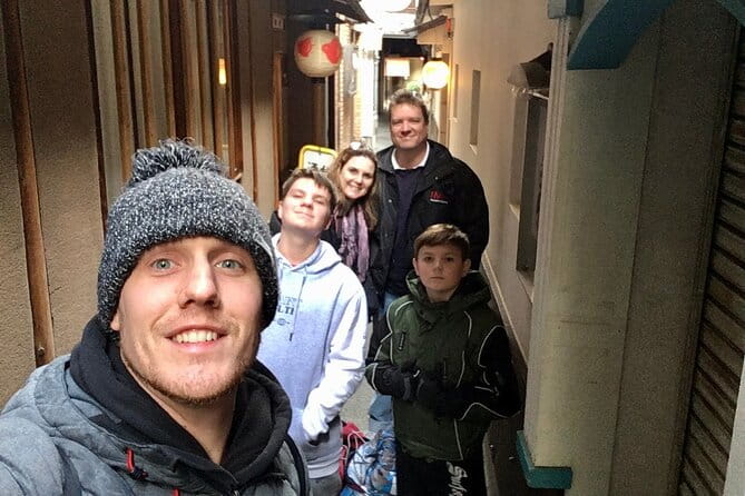 Private Osaka Tour for Families With a Local, 100% Personalized - Explore Iconic Attractions: Dotonbori and More