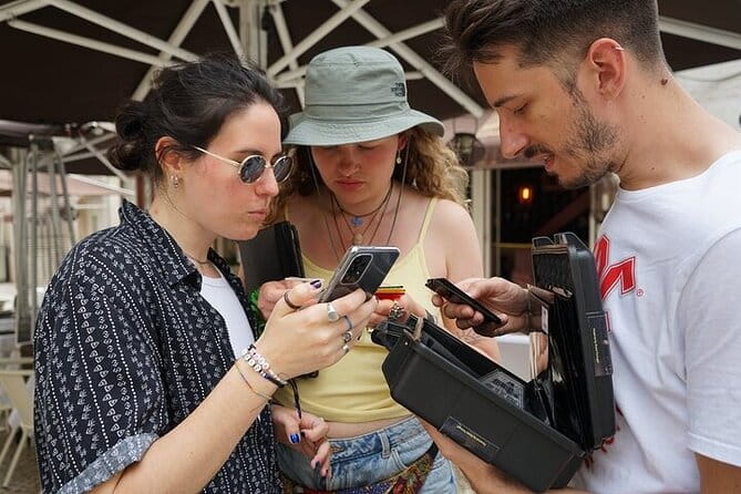 Private Outdoor Escape Game in Lisbon - Frequently Asked Questions