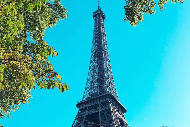 Private Paris City Tour (01 - 07 Pax) - Transportation: Luxury Minivan as Your Moving Lounge