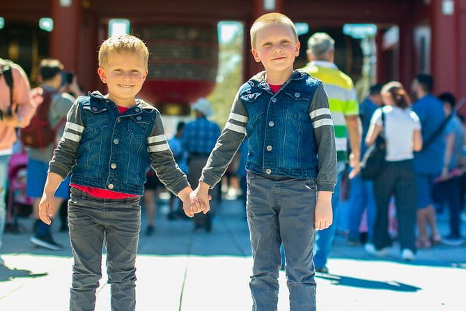 Private Photo Session With a Local Photographer in Kawasaki - Satisfaction Guarantee