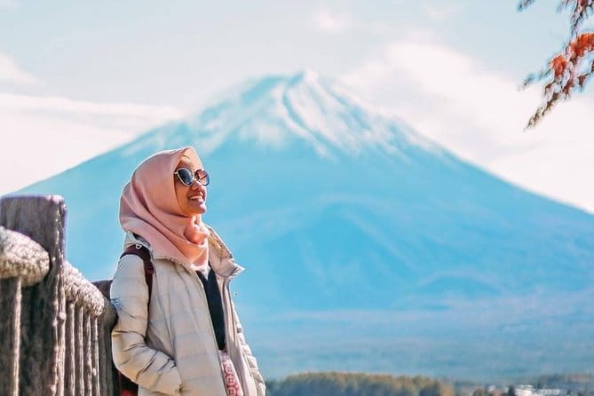 Private Photo Session With a Local Photographer in Yokohama - Stunning Locations for Your Photo Session