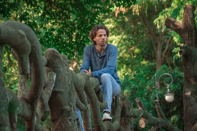 Private Photo-Shoot with Award-Winning Photographer - Discovering Bucharest Through a Professional Lens