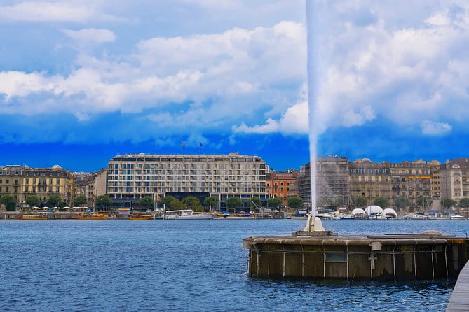 Private Photo Tour LUXE CUSTOM in Geneva - Itinerary Breakdown: What to Expect from the Tour