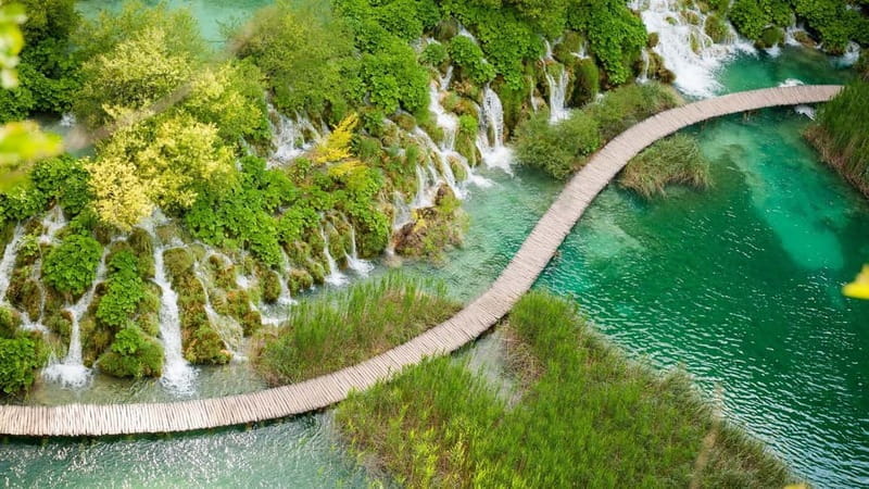 Private Plitvice Lakes and Zadar Tour with Lunch from Split - Key points / Takeaways