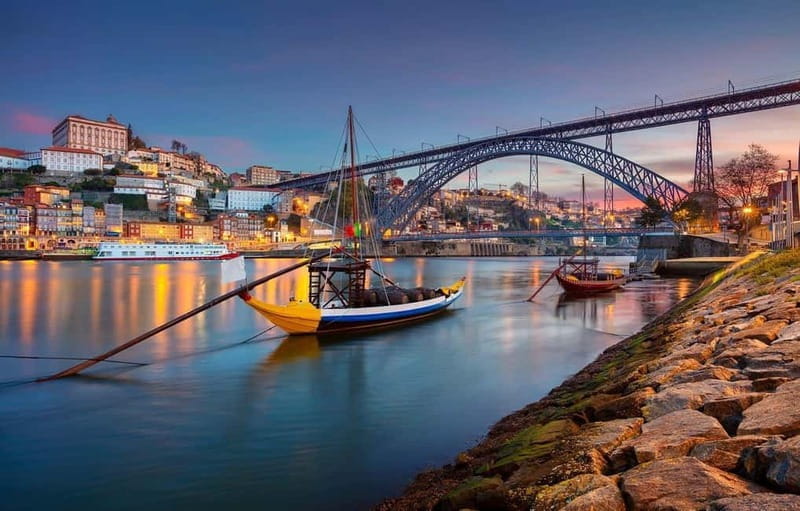 Private Porto City Tour at a Low Price with Wine Tasting (Special for Couples) - Architectural Marvels and Scenic Views
