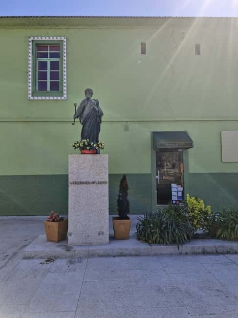 Private Porto City Tour with Seafood Lunch and Coastal Views - An In-Depth Look at Porto’s Private Tour with Coastal Views and Seafood Lunch