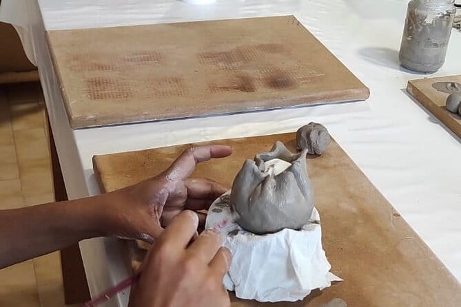 Private pottery workshop in the beautiful Monchique mountains - An In-Depth Look at the Pottery Workshop Experience