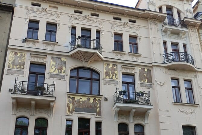 Private Prague Art Nouveau and Cubism Walking Tour - Frequently Asked Questions